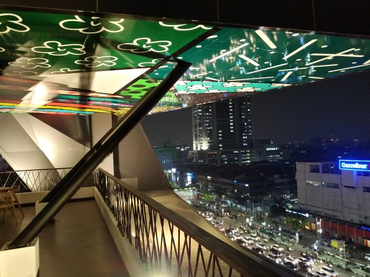 Maxone Platinum Hayam Wuruk Hotel Jakarta Kültér fotó