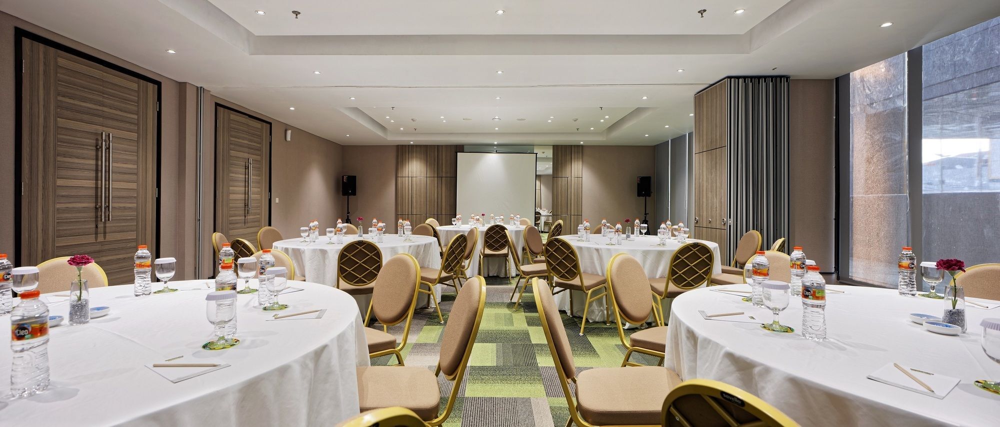 Maxone Platinum Hayam Wuruk Hotel Jakarta Kültér fotó