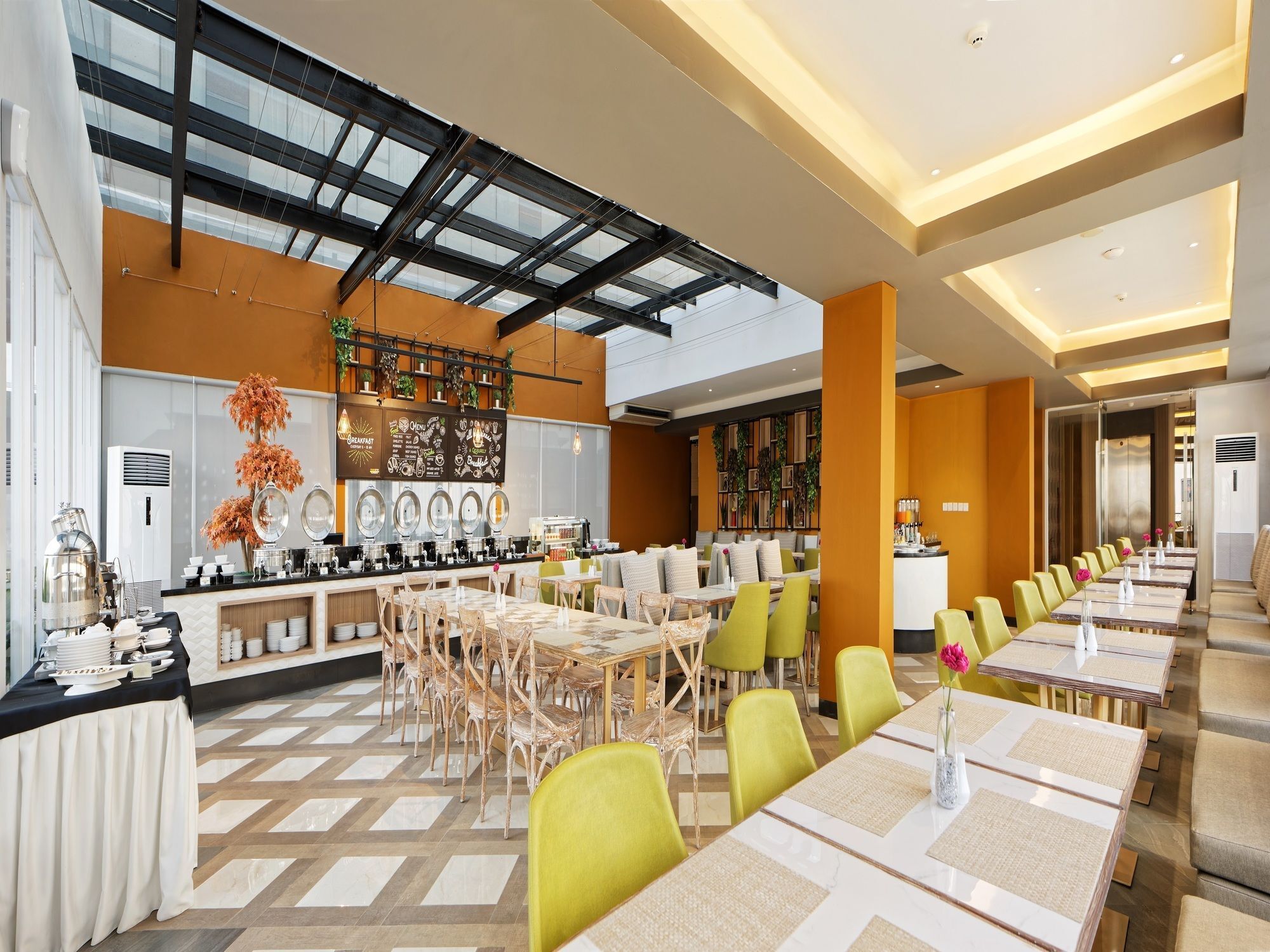 Maxone Platinum Hayam Wuruk Hotel Jakarta Kültér fotó